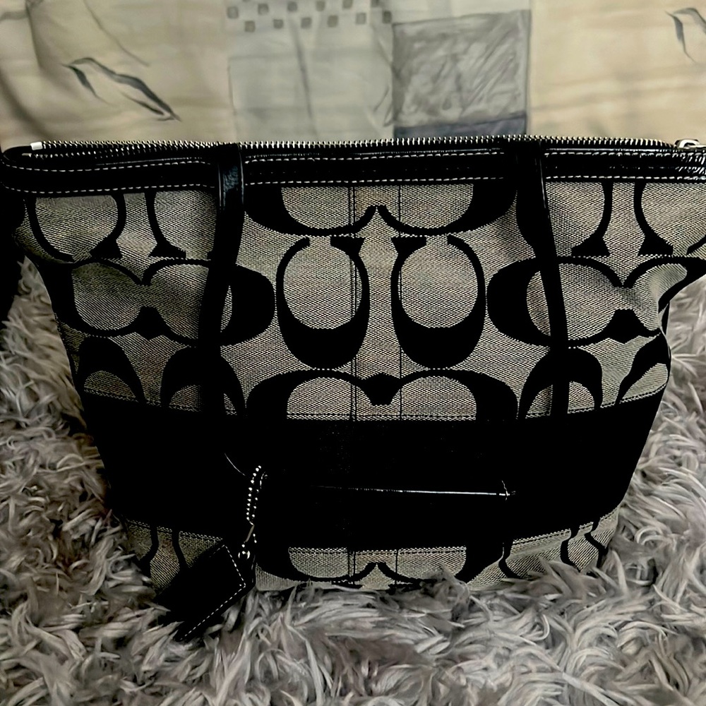 COACH tote bag